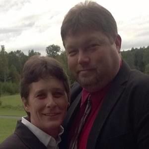 Meet your Posher, Leeann